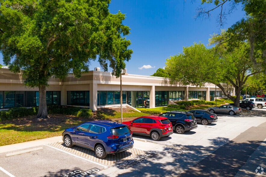 More Photos Of 3102 Cherry Palm Dr, Tampa Unknown For Lease