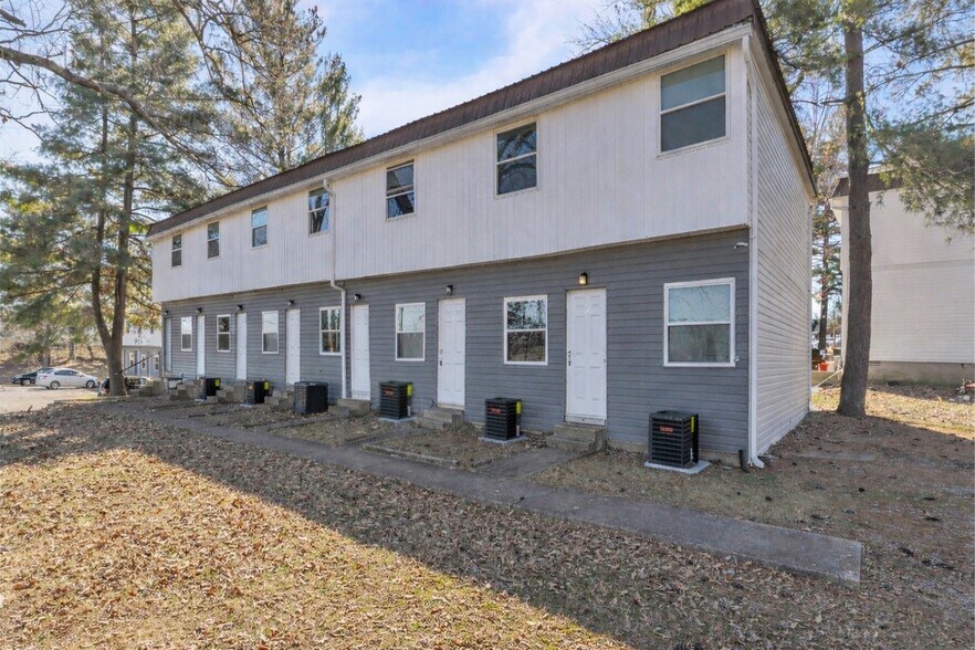 More Photos Of 618 E Waverly St, Morganfield Apartments For Sale