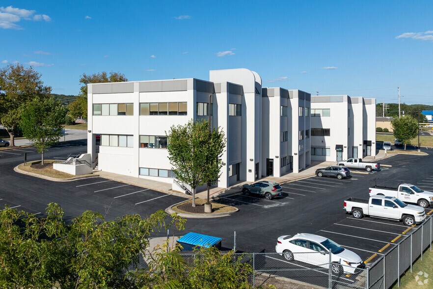 More Photos Of 9 Schilling Rd, Hunt Valley Medical For Lease