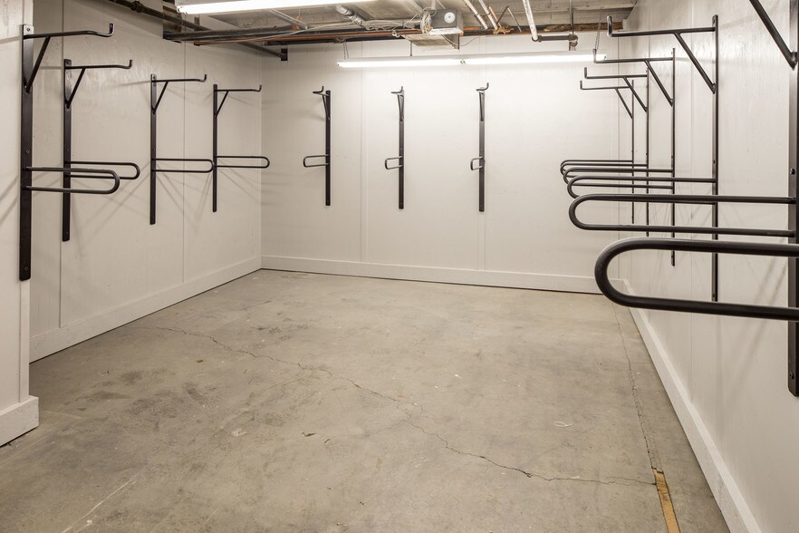 More Photos Of 705-711 SW Alder St, Portland Office For Lease