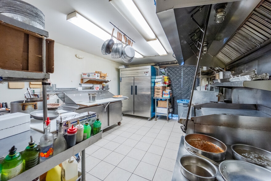 More Photos Of 419 Olive St, Branchburg Restaurant For Sale