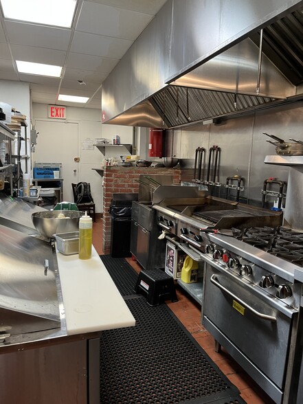 More Photos Of 854 Amsterdam Ave, New York Apartments For Lease