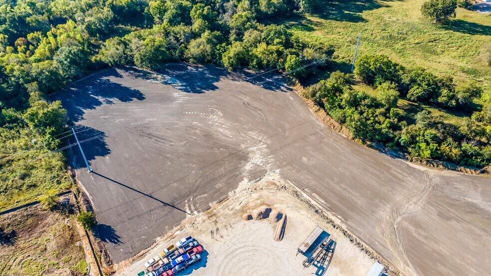 More Photos Of 8010 Rendon Bloodworth Rd, Mansfield Land For Lease