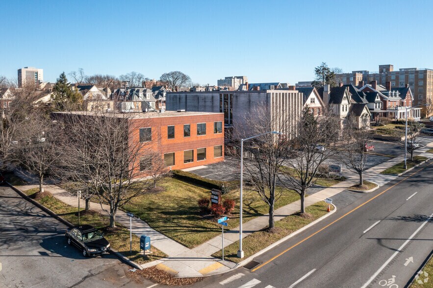 More Photos Of 1631 N Front St, Harrisburg Office For Lease