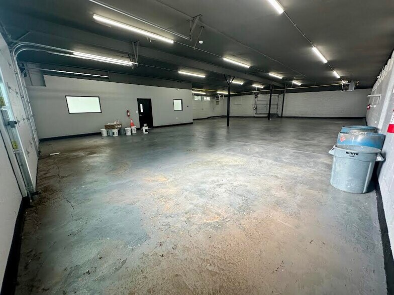 More Photos Of 179-181 Watson Ave, West Orange Warehouse For Lease