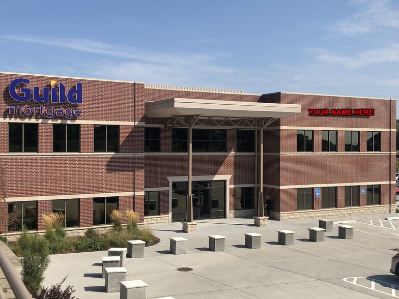 More Photos Of 2637 S 158th Plz, Omaha Office For Lease