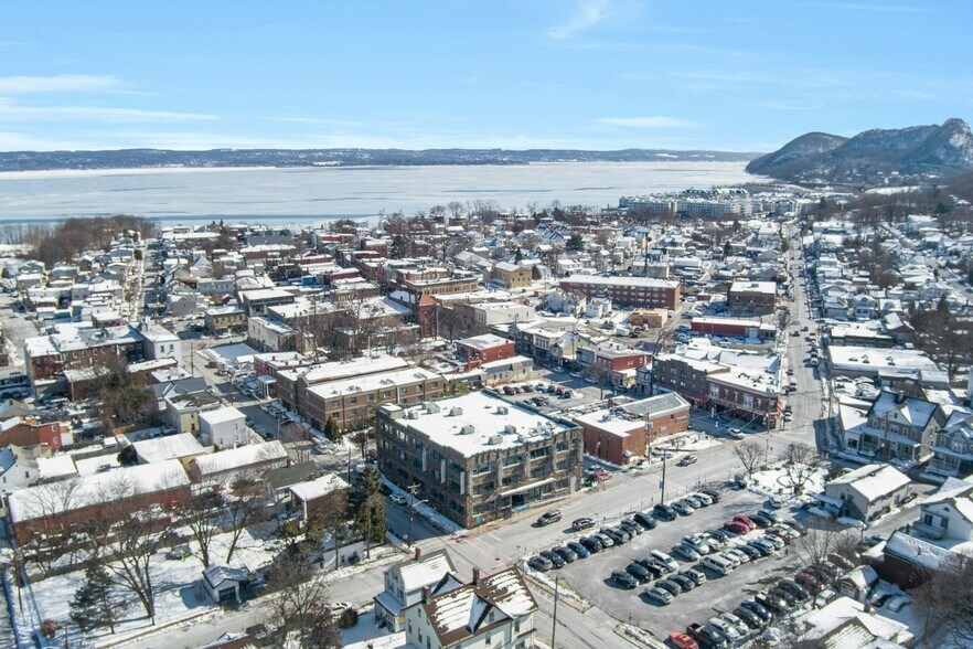 More Photos Of 31 W Broad St, Haverstraw Office For Lease