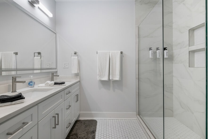 More Photos Of 2226-2232 Central Ave, Indianapolis Apartments For Sale