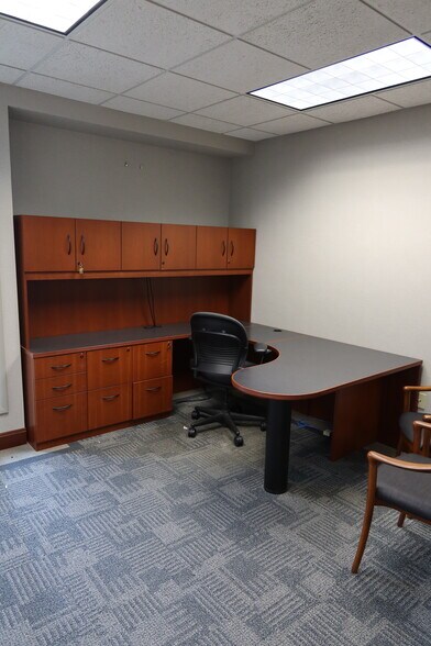 More Photos Of 3269 Highway 126, Blountville Bank For Sale