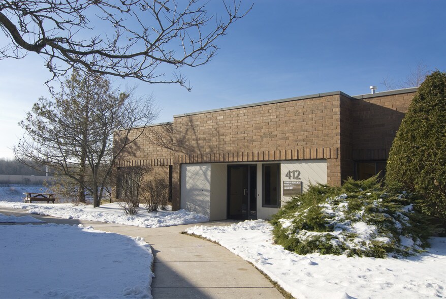 More Photos Of 1535 Lake Cook Rd, Northbrook Unknown For Lease