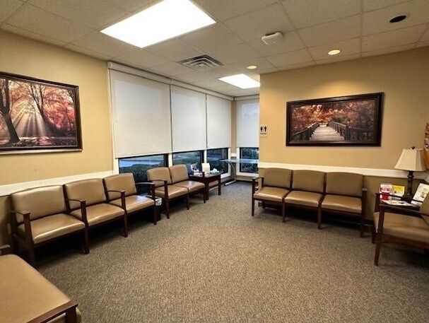 More Photos Of 5281 Cleveland Hwy, Clermont Office For Sale
