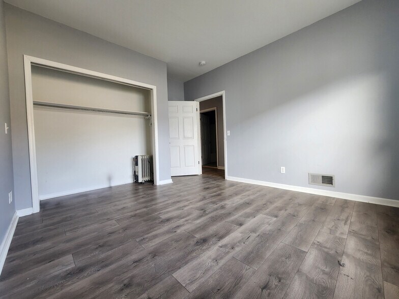 More Photos Of 3582-3586 NY-32, Saugerties Apartments For Sale