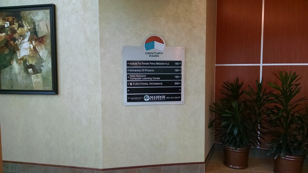 More Photos Of 10133 Sherrill Blvd, Knoxville Medical For Sale