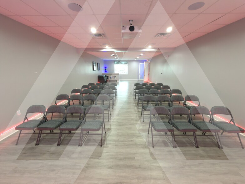 More Photos Of 9634 Huffmeister Rd, Houston Medical For Sale