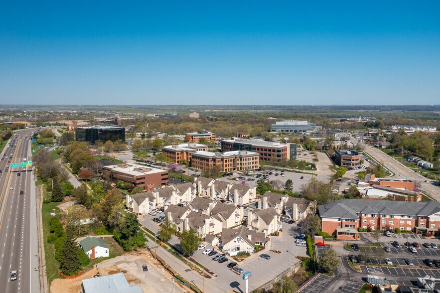 More Photos Of 15431 Conway Rd, Chesterfield Hotel For Sale