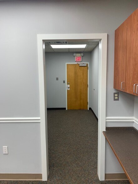 More Photos Of 1801 E 2nd St, Scotch Plains Office For Sale