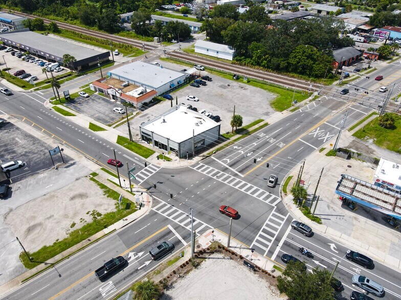 More Photos Of 5904-5908 S Orange Ave, Orlando General Retail For Lease