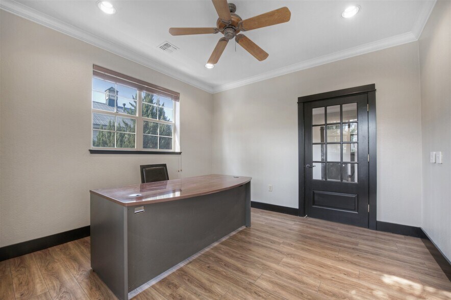 More Photos Of 4745 Caughlin Pky, Reno Office For Lease