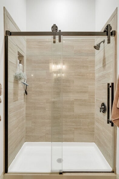 More Photos Of 306-310 Huron Ave, Port Huron Freestanding For Sale