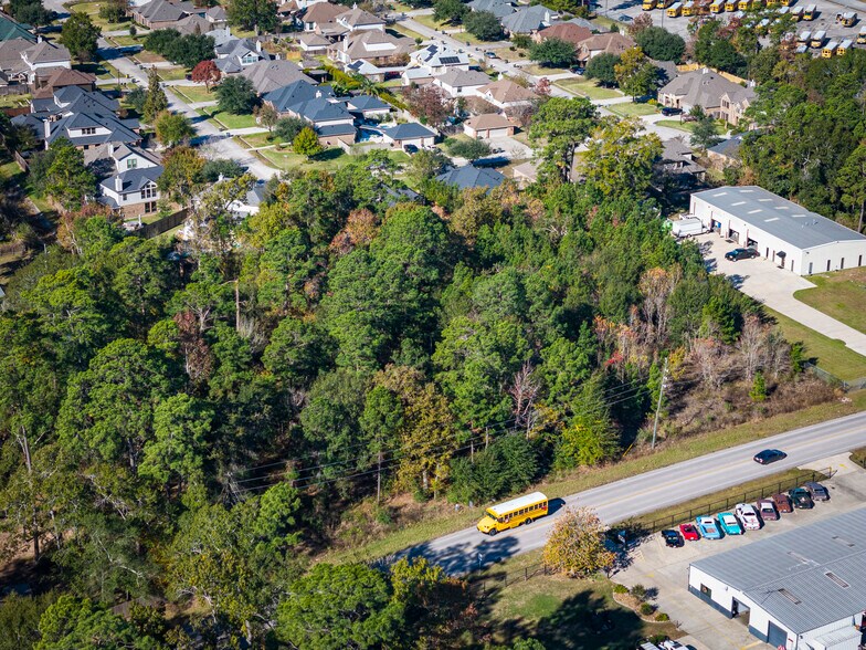 More Photos Of 26231 Hanna Rd, Spring Land For Sale