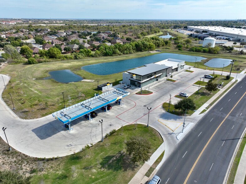 More Photos Of 14179 The Lakes Boulevard Blvd, Pflugerville Restaurant For Lease