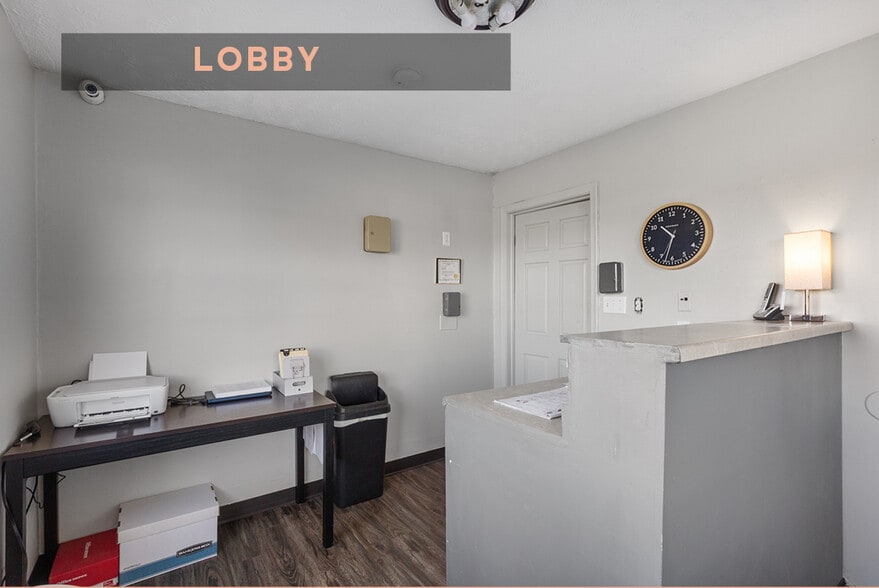 More Photos Of 26553 Magnolia Road, Underwood Hotel For Sale