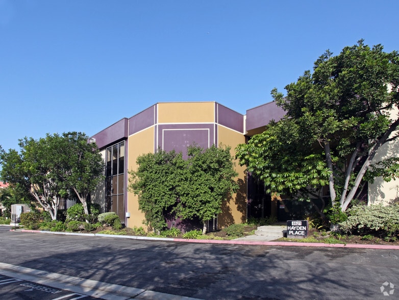 More Photos Of 8621 Hayden Pl, Culver City Light Manufacturing For Sale