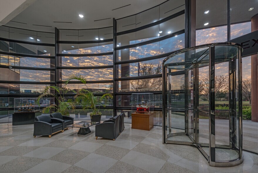 More Photos Of 15415 Katy Fwy, Houston Office For Sale