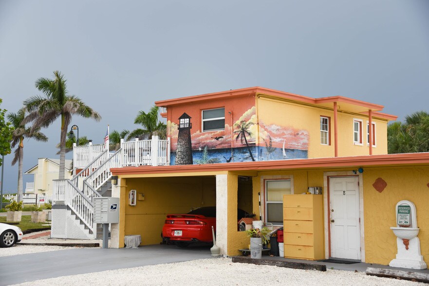 More Photos Of 601 S Ocean Dr, Hutchinson Island Apartments For Sale
