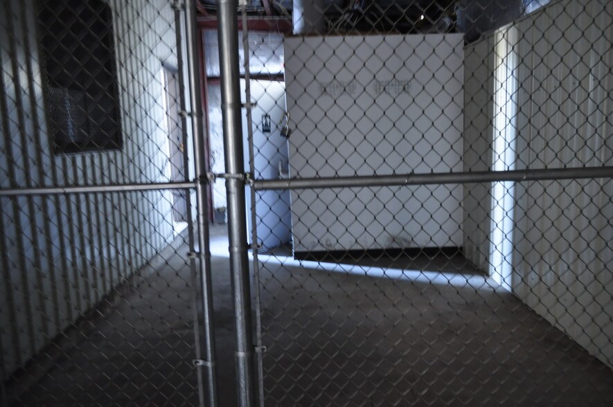 More Photos Of 4821 McClung St, Charleston Warehouse For Lease