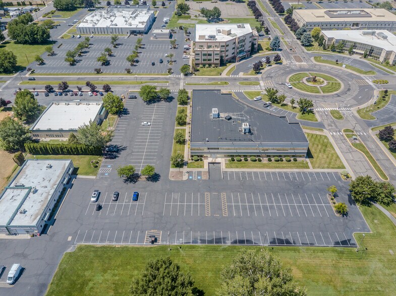 More Photos Of 2425 Stevens Center Pl, Richland Office For Lease