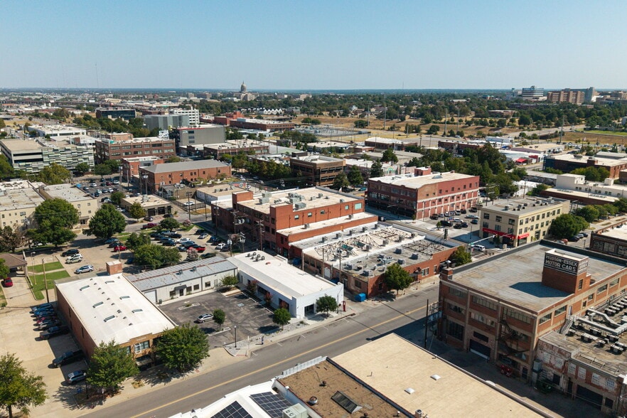 More Photos Of 111 NW 8th St, Oklahoma City Office For Sale