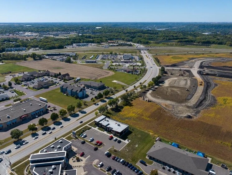 More Photos Of 1600 N Victory Dr, Mankato Land For Sale