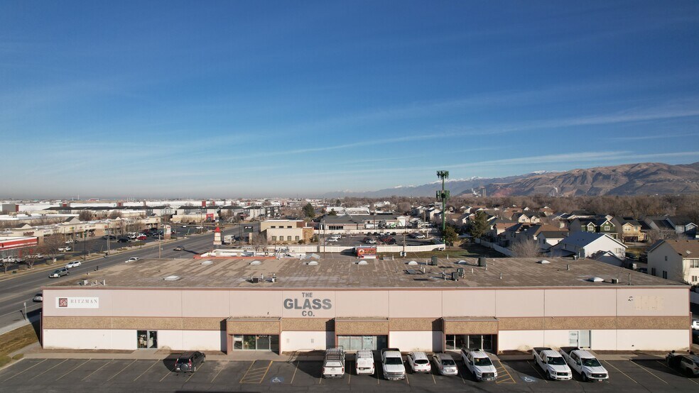 More Photos Of 1261 S Redwood Rd, Salt Lake City Industrial For Lease
