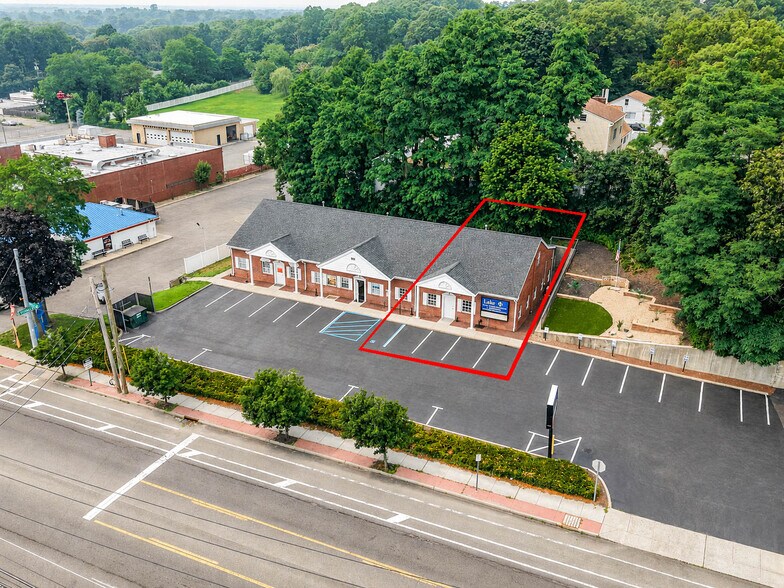 More Photos Of 201 Portion Rd, Ronkonkoma Loft Creative Space For Lease