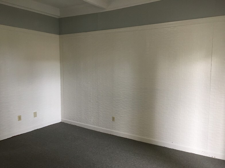 More Photos Of 635 E Bay St, Charleston Office Residential For Lease