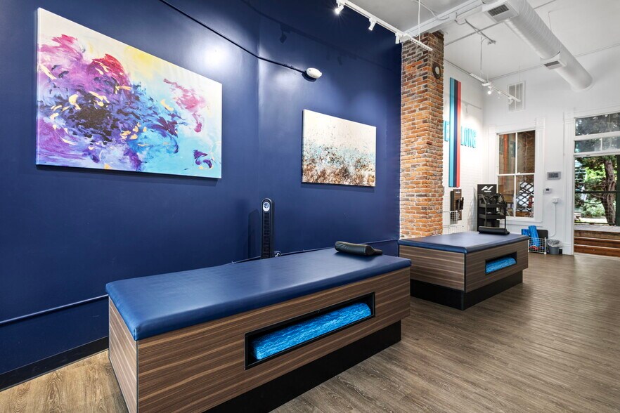 More Photos Of 1865-1869 Union St, San Francisco Storefront Retail Residential For Sale