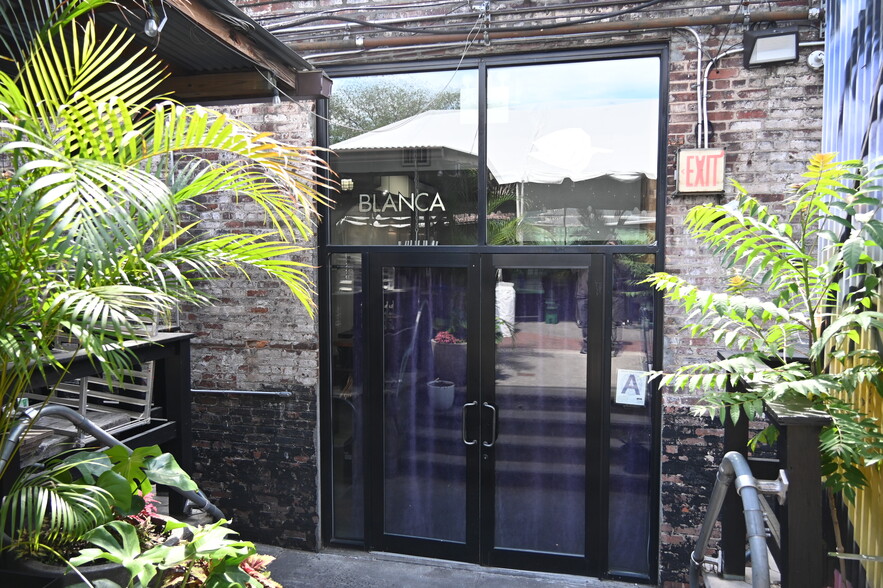 More Photos Of 272-280 Seigel St, Brooklyn Restaurant For Lease