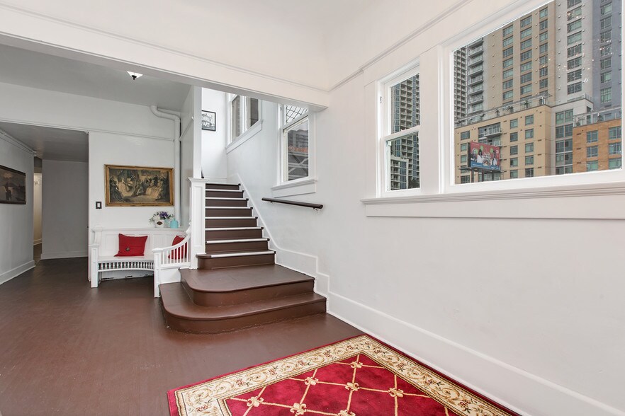 More Photos Of 1130-1134 11th Ave, San Diego Apartments For Sale