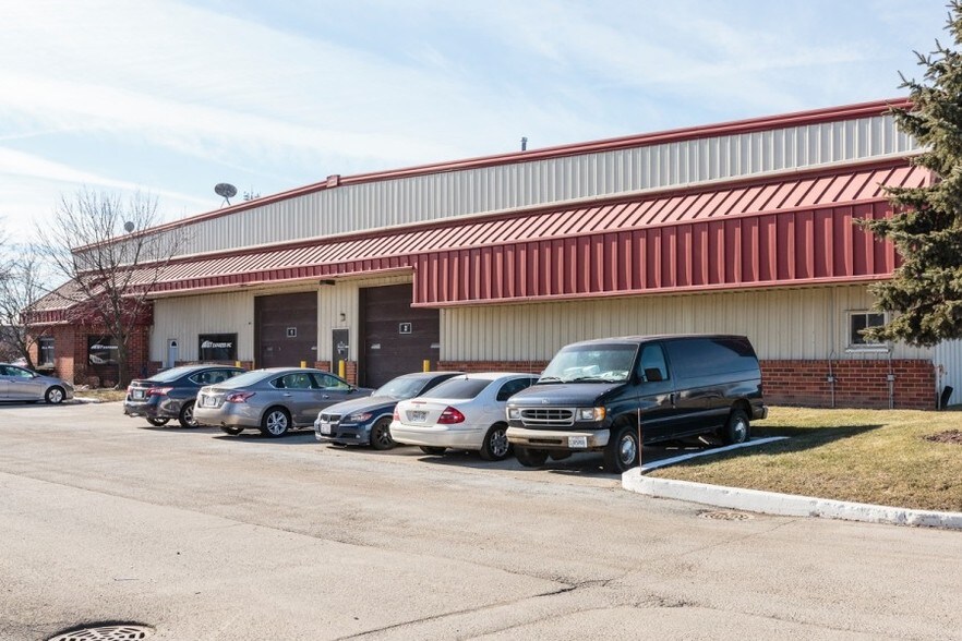 More Photos Of 8500 W 191st St, Mokena Warehouse For Lease