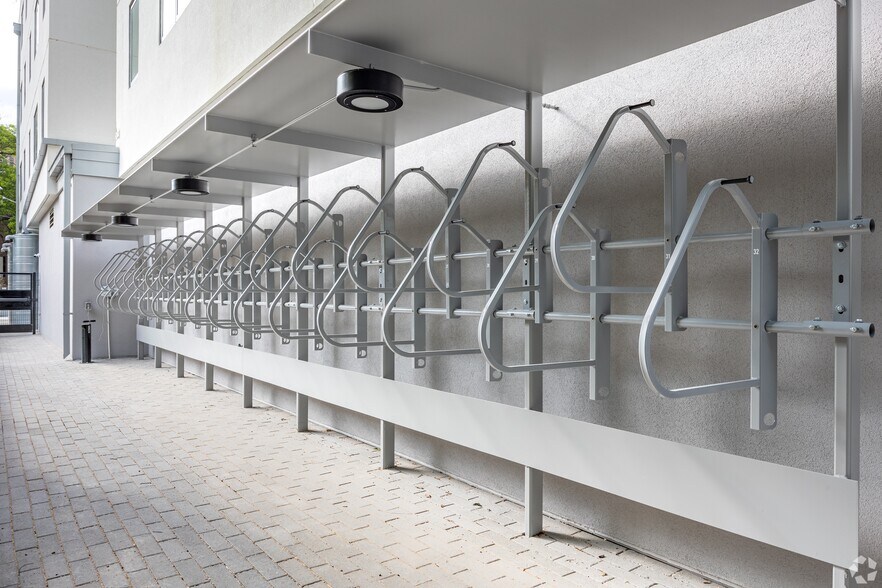 More Photos Of 1108 Nueces St, Austin Apartments For Lease