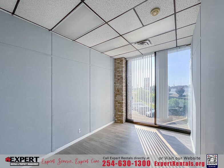 More Photos Of 2210 E Central Texas Expy, Killeen Office Residential For Lease