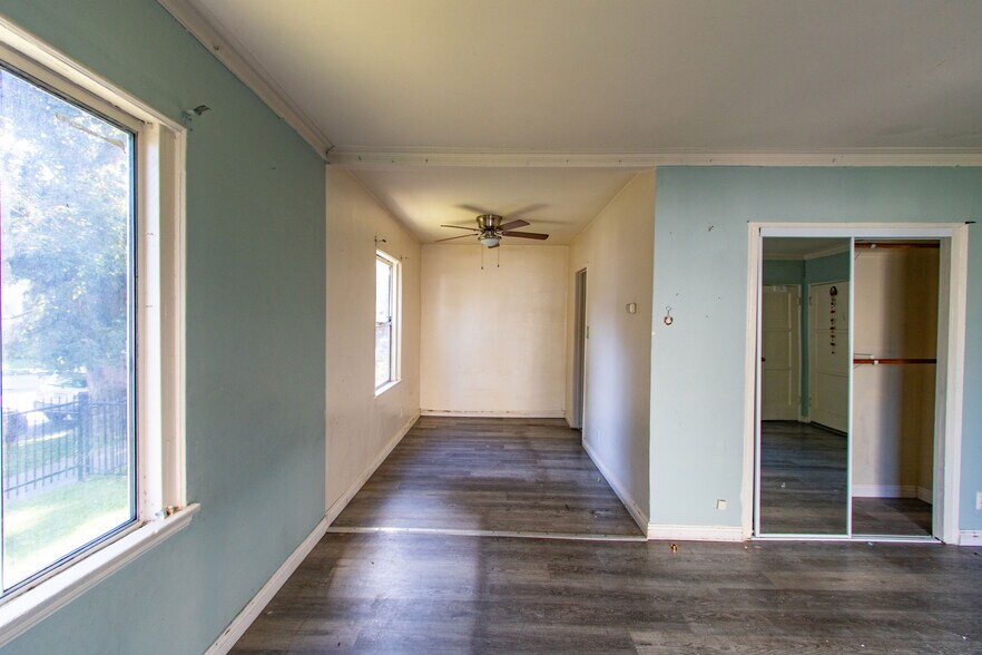 More Photos Of 201-207 S Kenmore Ave, Los Angeles Apartments For Sale