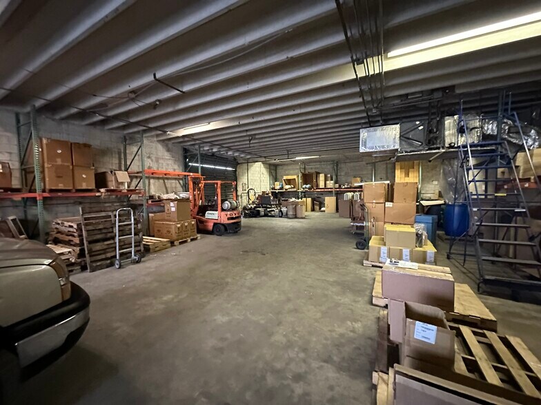 More Photos Of 950 S Andrews Ave, Pompano Beach Manufacturing For Sale
