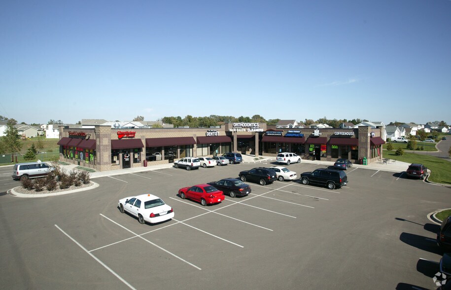 More Photos Of 1574 NW 154th Ave, Andover Unknown For Lease