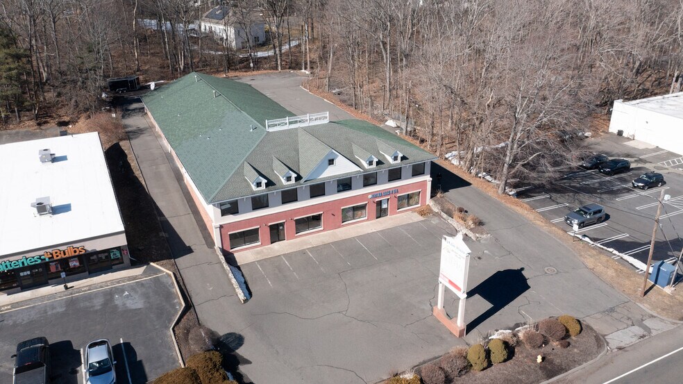 More Photos Of 477 Boston Post Rd, Orange Storefront Retail Office For Lease