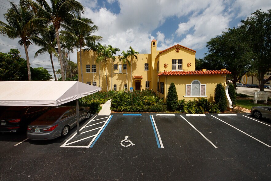 More Photos Of 1313 S Andrews Ave, Fort Lauderdale Office Residential For Sale