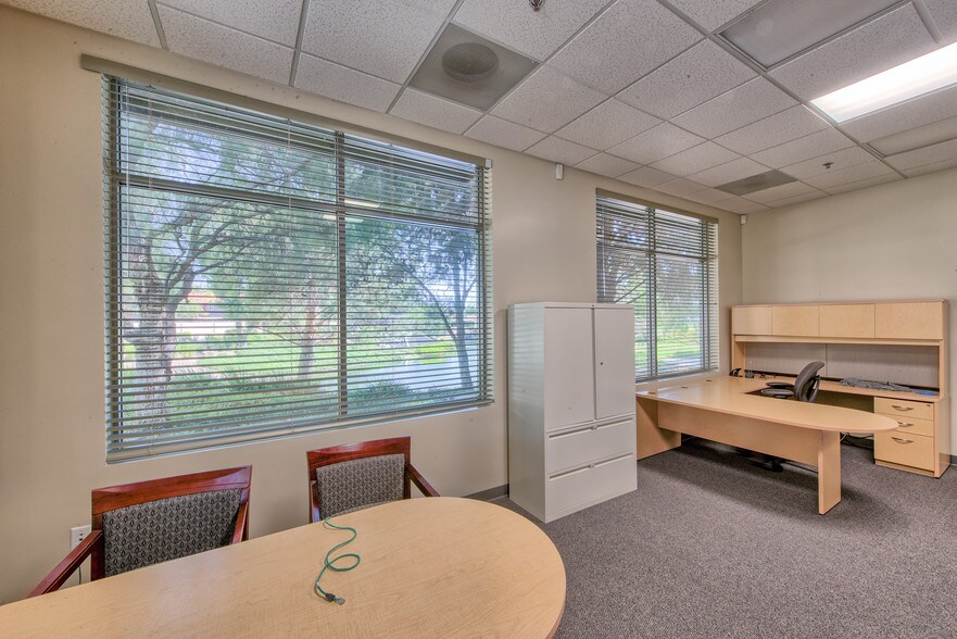 More Photos Of 11840 Pierce St, Riverside Office For Lease