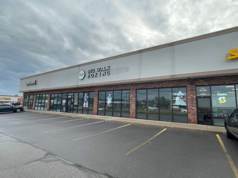 More Photos Of 1225-1385 W 86th St, Indianapolis Unknown For Lease
