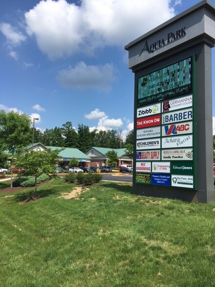 More Photos Of 2773 Jefferson Davis Hwy, Stafford Storefront Retail Office For Lease